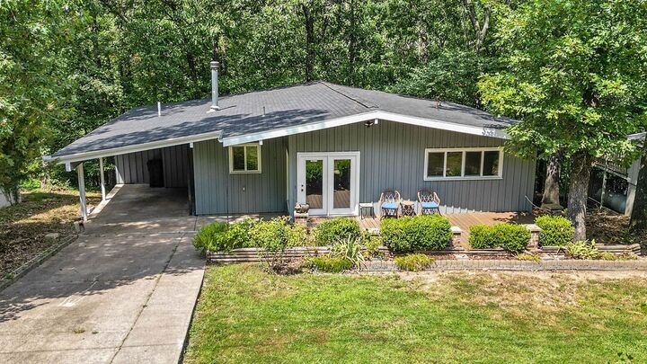 Property Photo:  16 Duvall Lane  AR 72715 