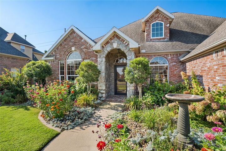 903 SW Edinburgh Avenue  Bentonville AR 72713 photo