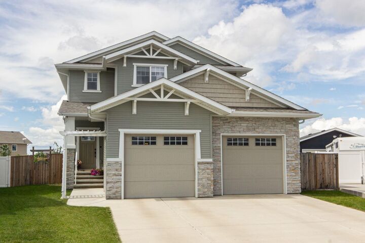 42 Travis Close  Red Deer AB T4P 0W5 photo