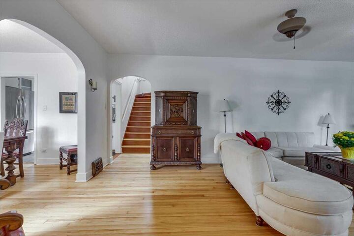 Property Photo: 5336 45 Avenue AB T4N 3L5