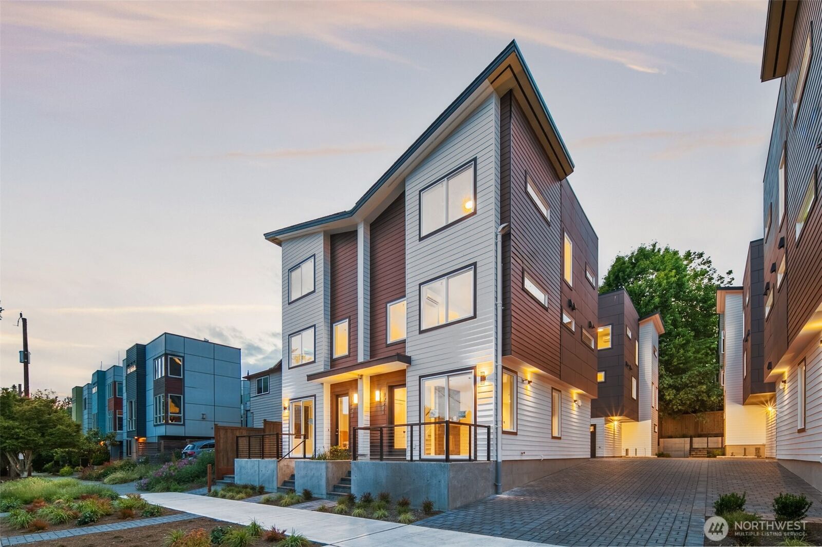 Property Photo:  1748 B NW 62nd Street  WA 98107 