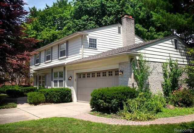 Property Photo: 17262 Bell Creek Lane MI 48152