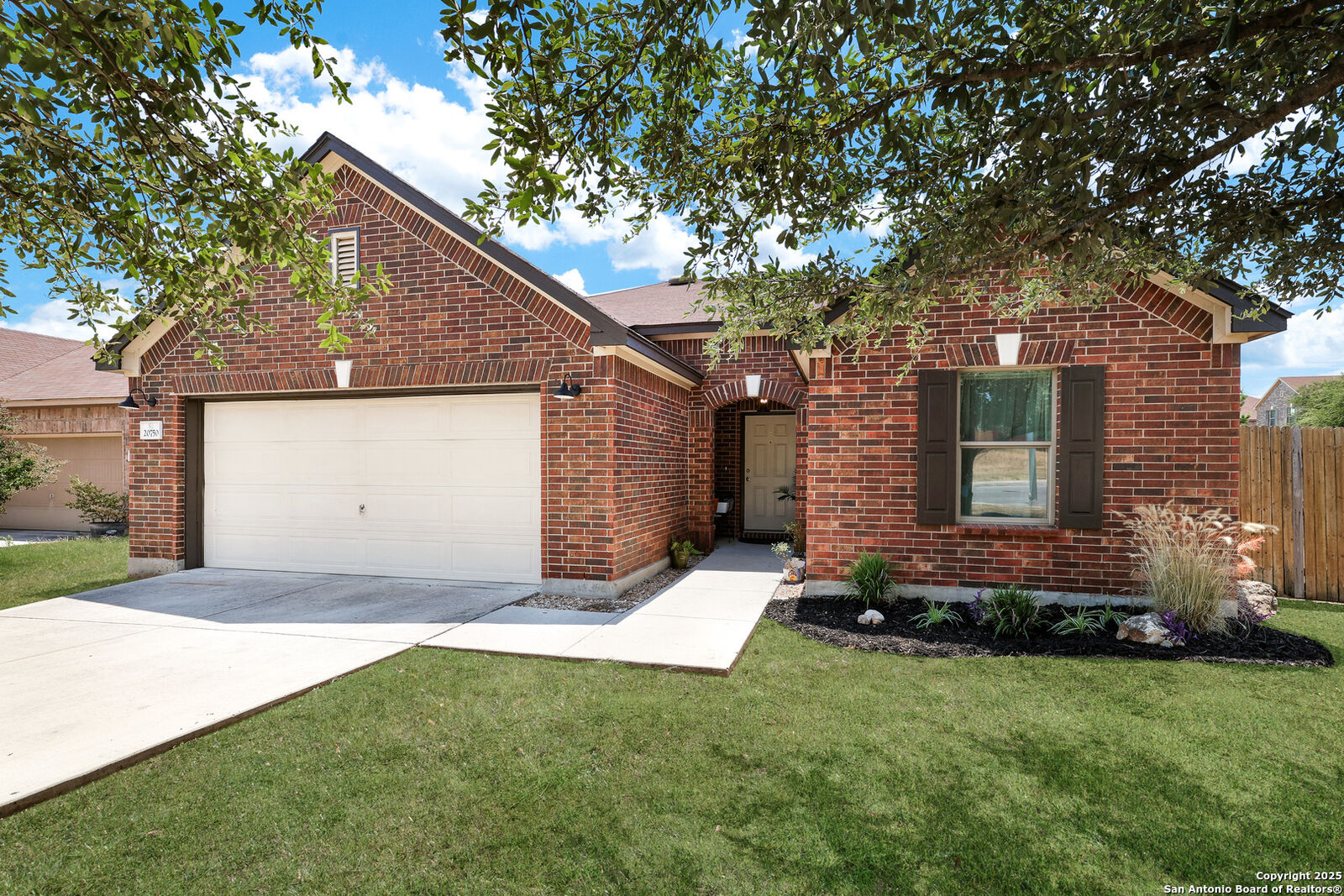 Property Photo:  20750 Cape Coral  TX 78259 