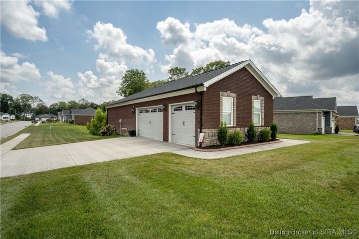 Property Photo: 6546 Ashley Springs Court IN 47111