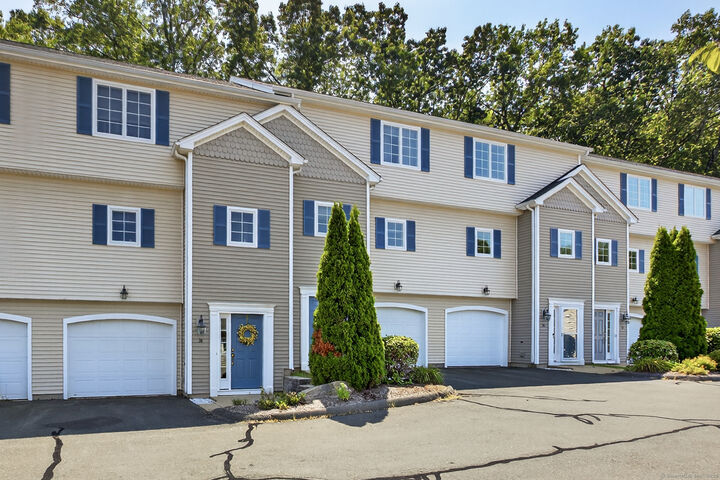 Property Photo:  1158 Hartford Turnpike 38  CT 06066 
