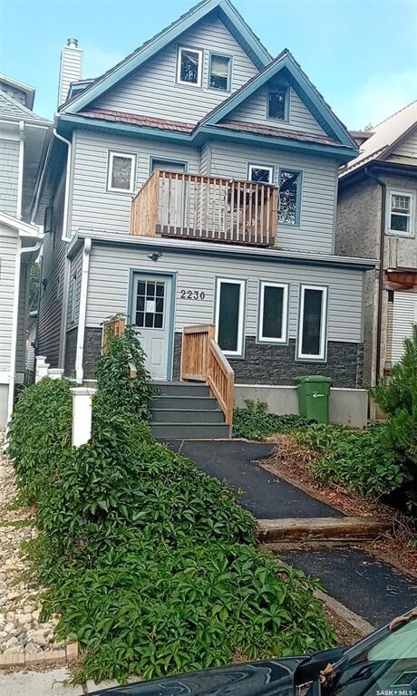 Property Photo:  2230 Retallack Street  SK S4T 0C7 