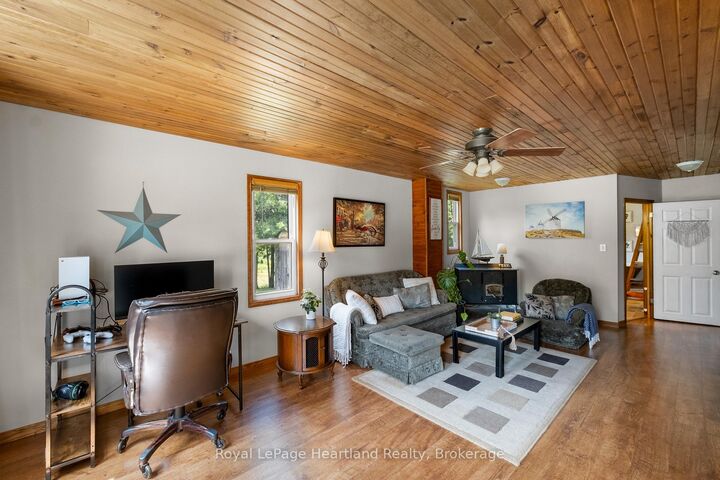Property Photo:  38480 Blyth Road  ON N0M 1E0 