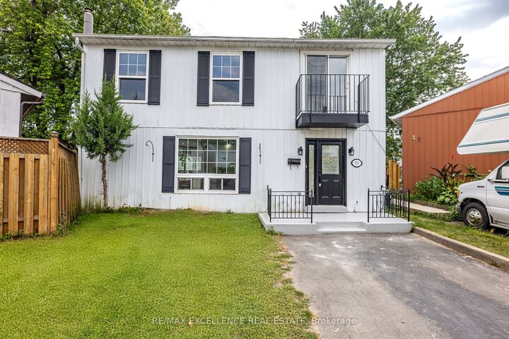 Photo de la propriété:  20 Hedgeson Court  ON L6S 1P2 
