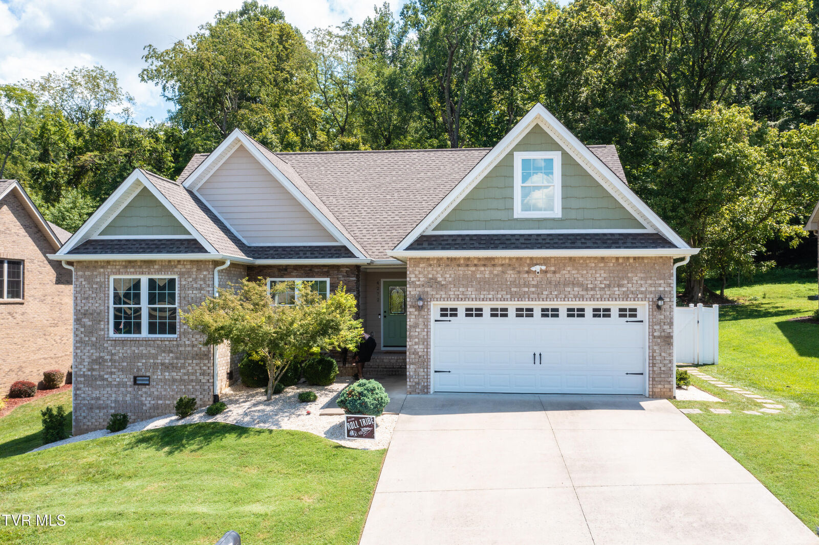 Property Photo:  4272 Anchor Point  TN 37664 