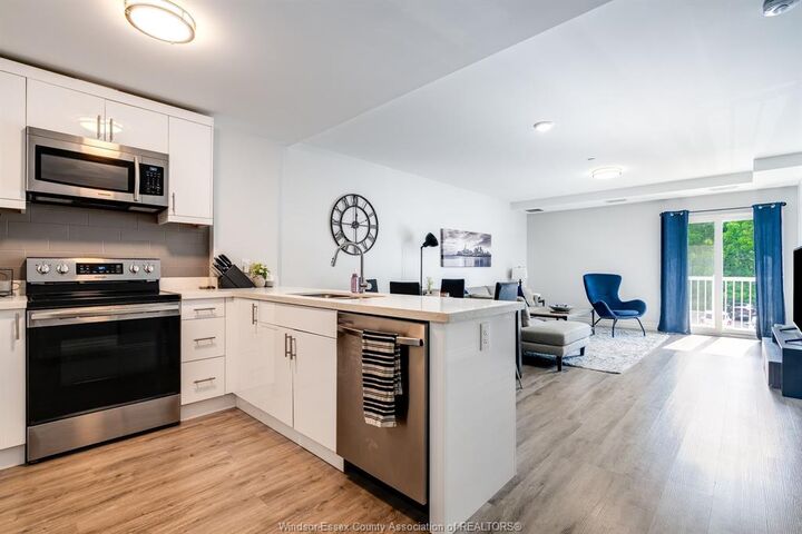 Property Photo:  1611 Banwell 211  ON N8P 0G5 