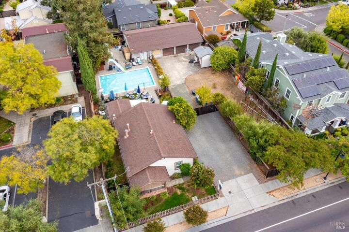 Property Photo: 6774 Yount Street CA 94599