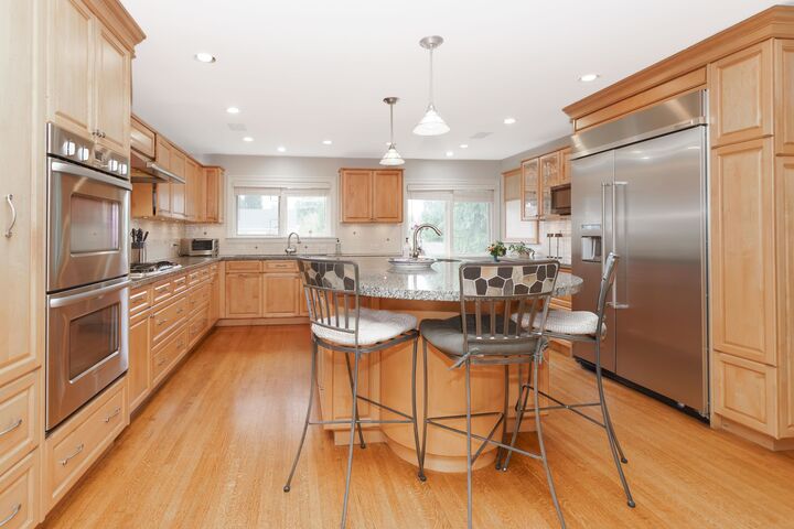Property Photo:  1170 Kendal Place  BC V7R 1T4 
