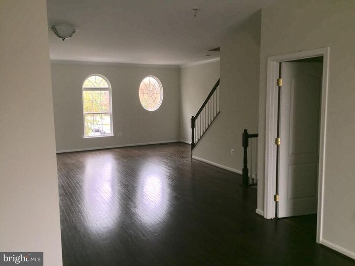 Property Photo:  24706 Clock Tower Square  VA 20105 