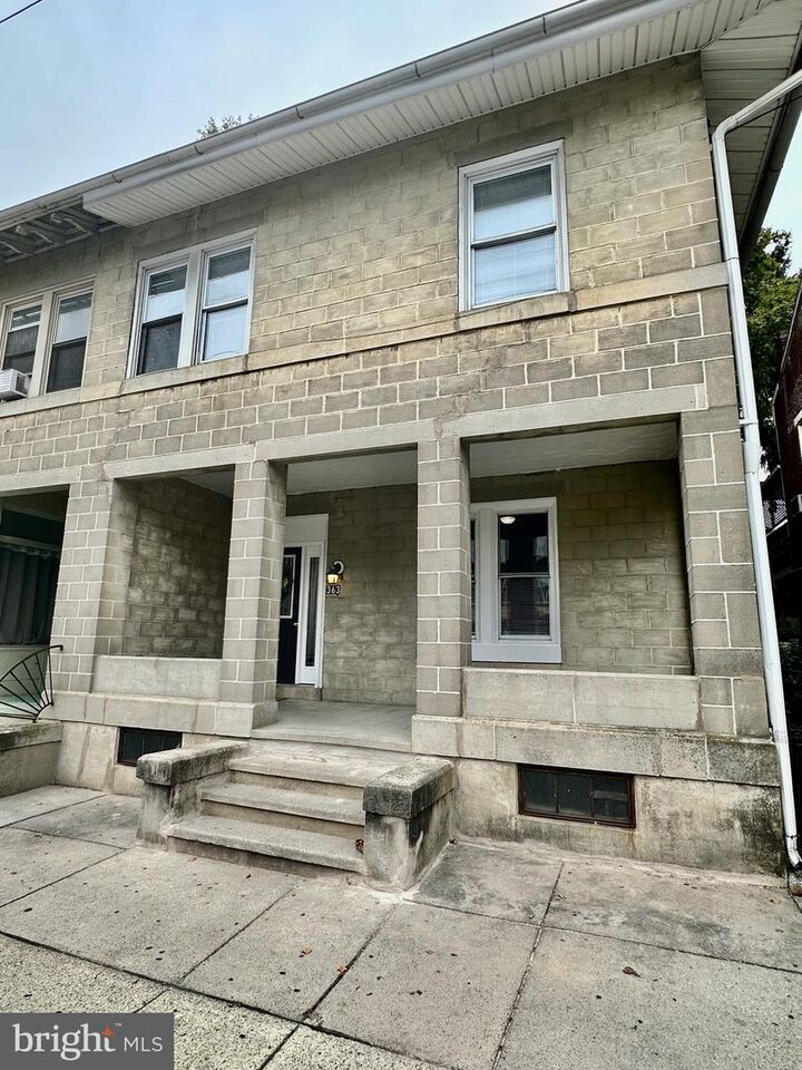 Property Photo:  363 N 9th Street  PA 17046 