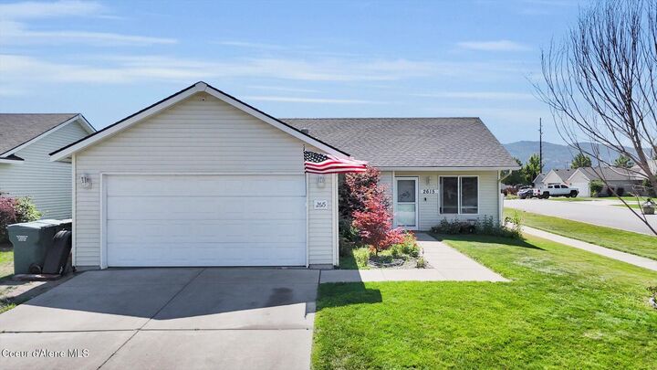 Property Photo:  2615 E Knapp Cir  ID 83854 