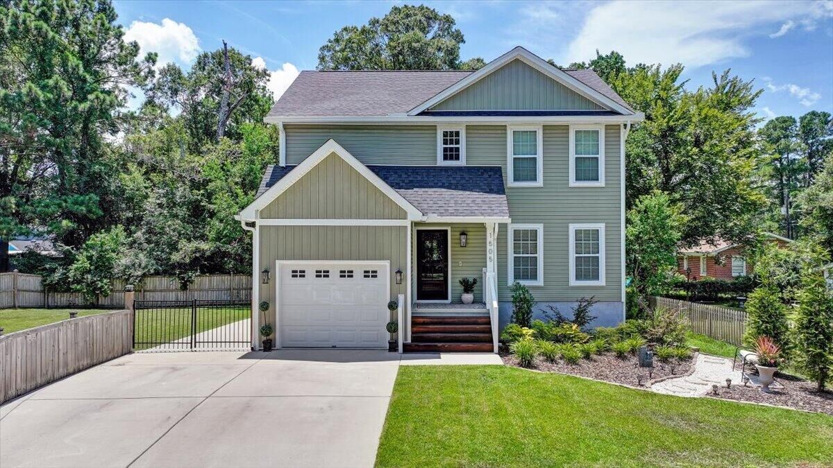 Property Photo:  1505 Sutton Street  SC 29412 