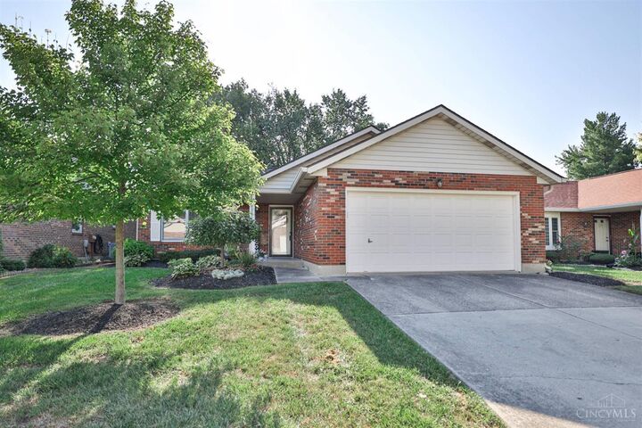 6 Pleasant Creek Court  Fairfield OH 45014 photo