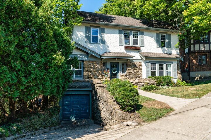 Property Photo:  1315 Duncan Avenue  OH 45208 