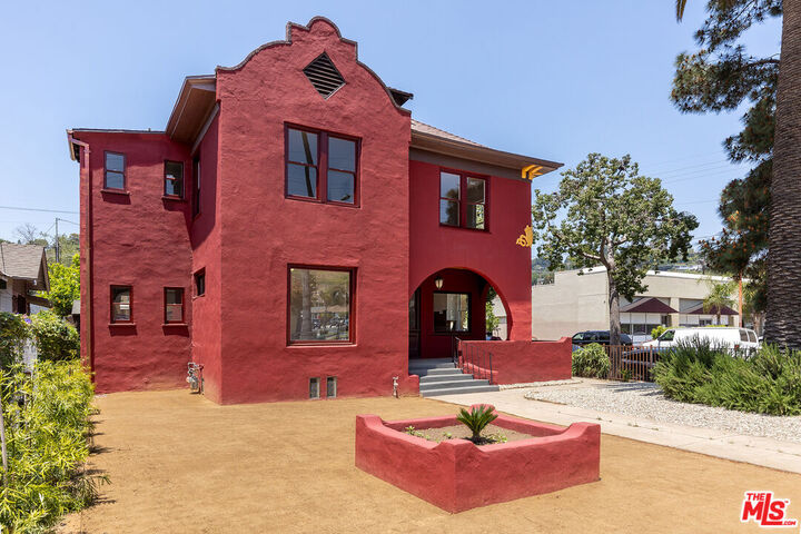 4219 N Figueroa St  Los Angeles CA 90065 photo