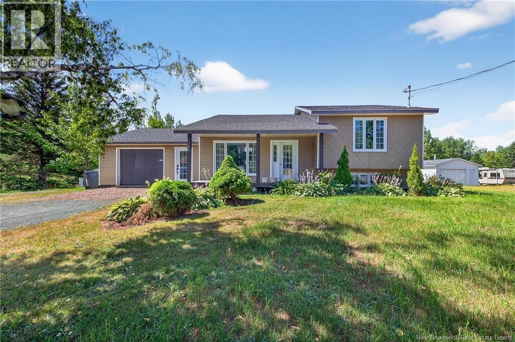 Property Photo:  1847 Rue Bellechasse  NB E8R 1M9 