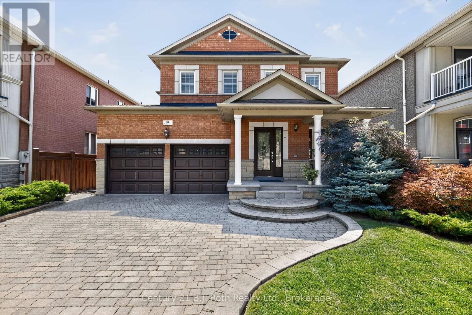 Property Photo:  94 Destino Crescent  ON L4H 3E1 