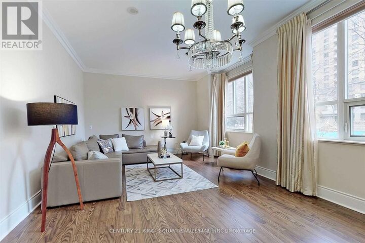 Property Photo: 500 Doris Avenue Th5 ON M2N 0C1