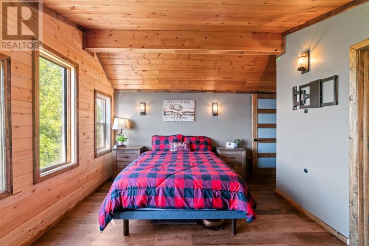 Photo de la propriété: 109 Alcock Lake Rd ON P9N 0B7