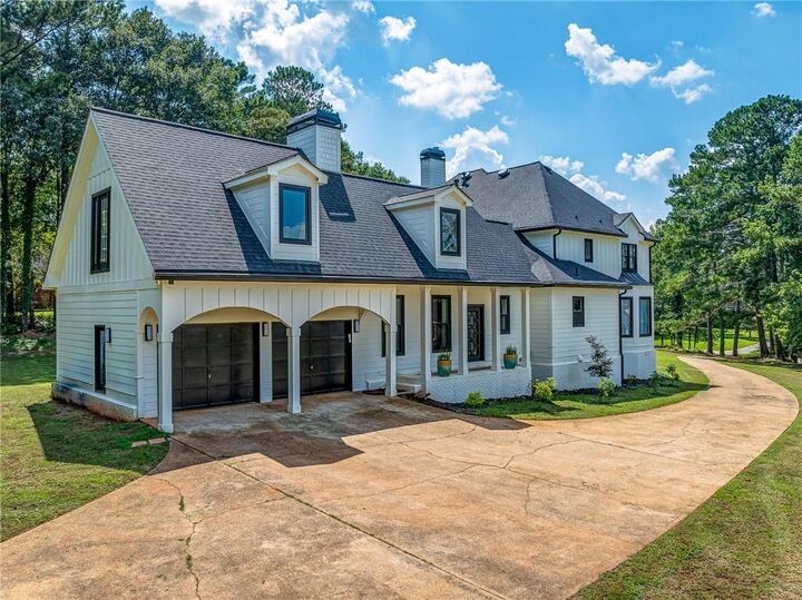 Property Photo: 1860 Chambers Road GA 30253