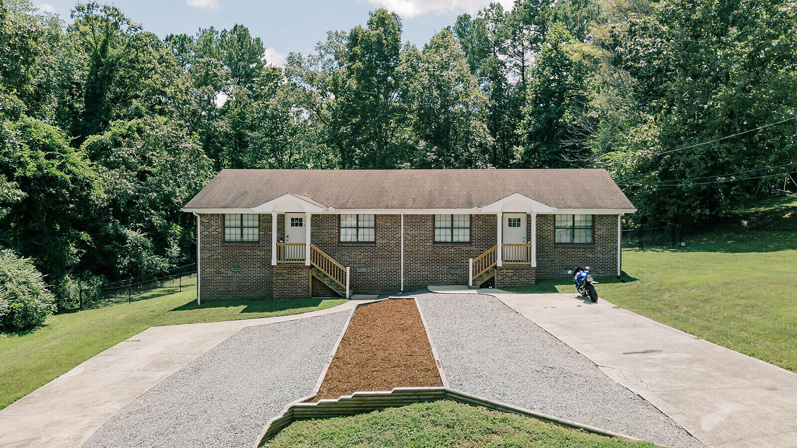 Property Photo: 117 Shadowrock Drive GA 30755