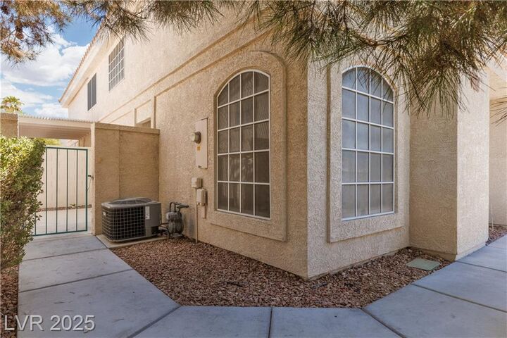 Property Photo:  1004 Sun Wood Drive  NV 89145 