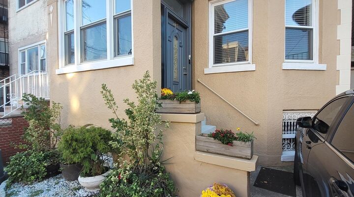 69 Poplar St  Jc, Heights NJ 07307 photo