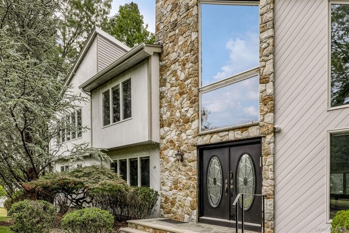 Property Photo: 14 S Post Lane NY 10952