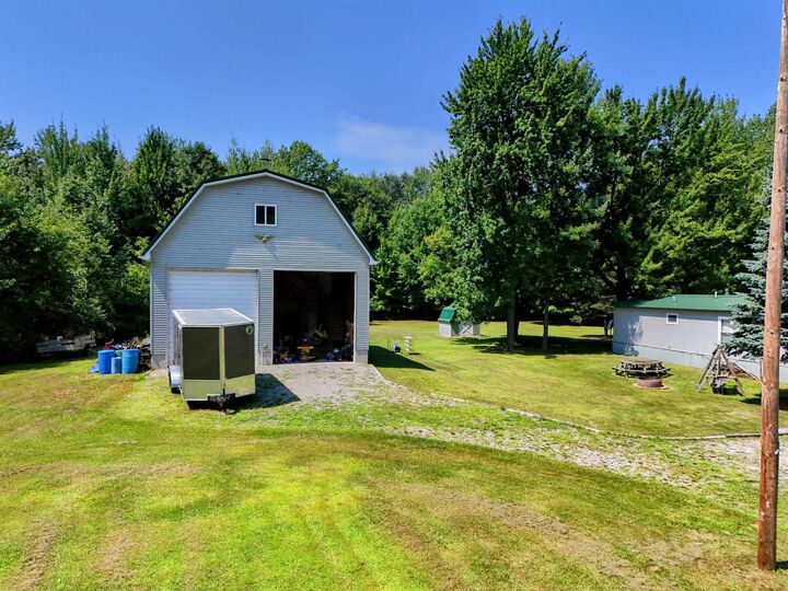 Property Photo:  2544 Hansel Road  MI 48658 