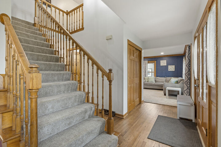 Property Photo:  1070 Hillwood Blvd  WI 53072 