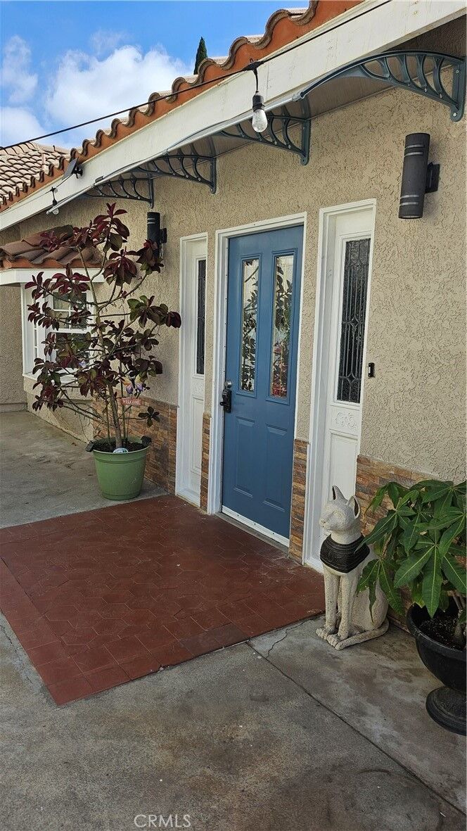 Property Photo:  17912 Gridley Road  CA 90701 