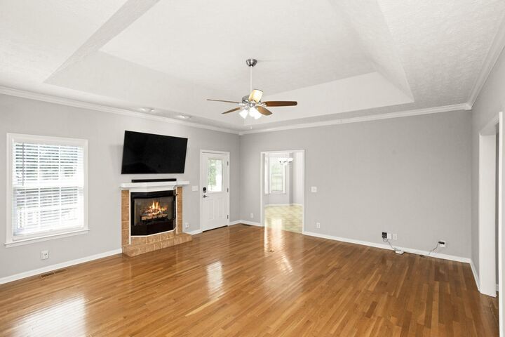 Property Photo:  259 Allen Dr  TN 37073 