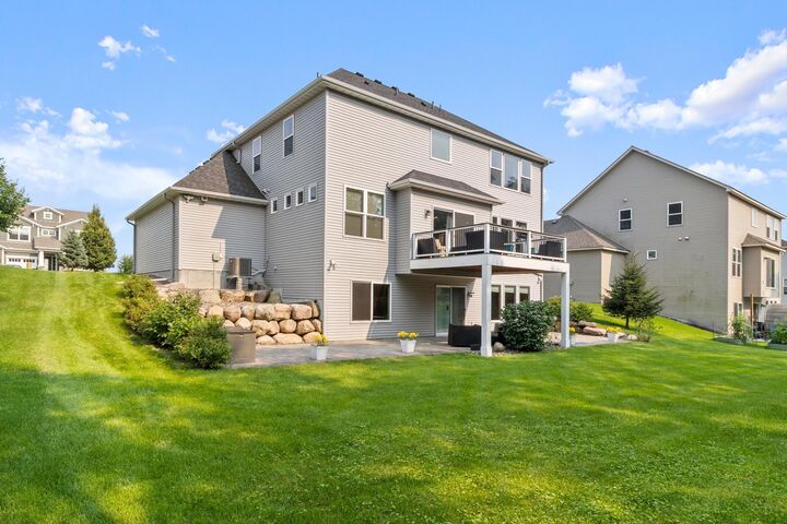 Property Photo: 4313 Parkview Circle MN 55303