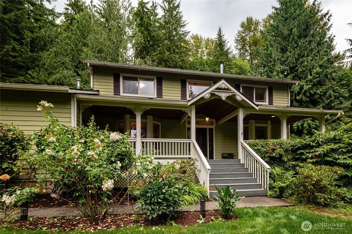 Property Photo:  825  204th Drive SE  WA 98290 