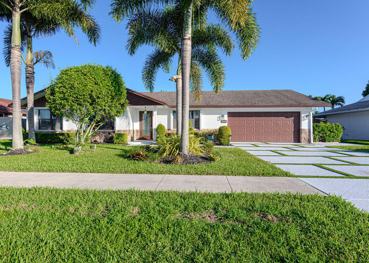 1302 Larch Way  Wellington FL 33414 photo