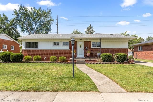 Property Photo: 6647 Shadowlawn Street MI 48127