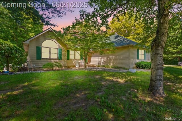 680 S Bartlett Road  St. Clair MI 48079 photo