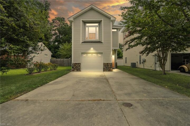 Property Photo: 124 S Fir Ave VA 23452