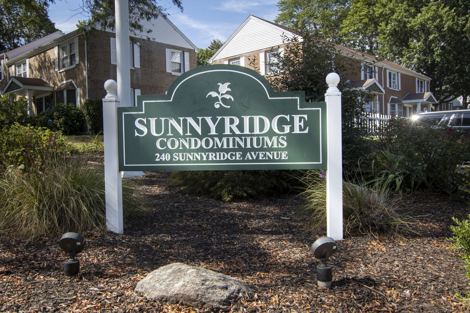 Property Photo:  240 Sunnyridge Avenue Apt 76  CT 06824 