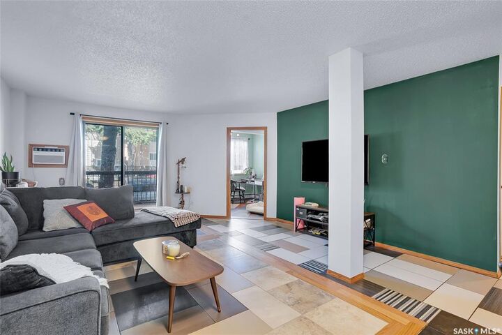 Property Photo:  525 5th Avenue N 107  SK S7K 2R1 