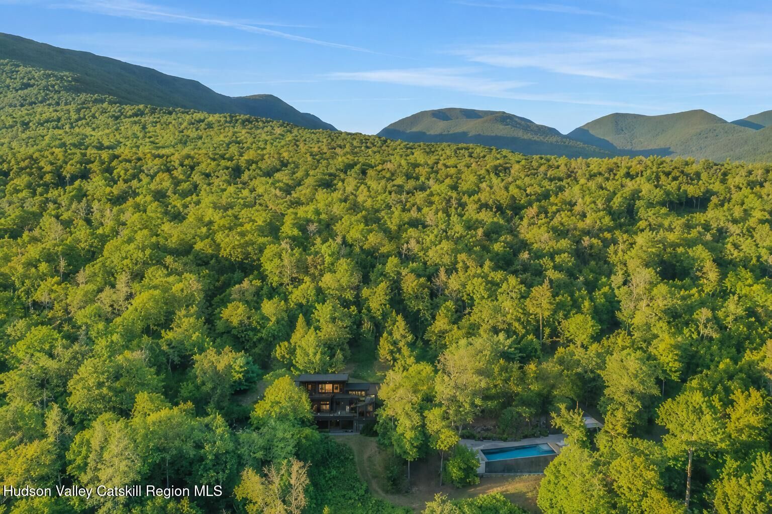 Property Photo:  125 Valley View Way  NY 12448 