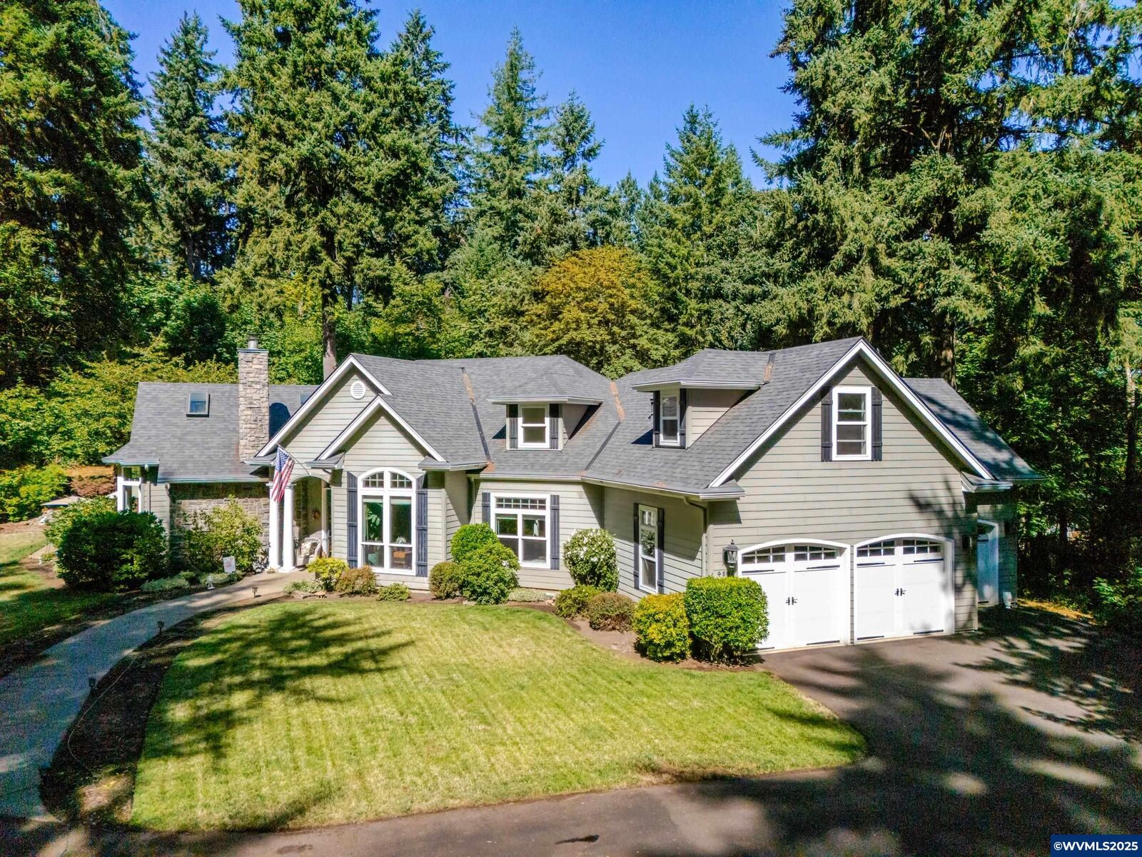 Property Photo: 4598 Grand Fir Ln S OR 97302