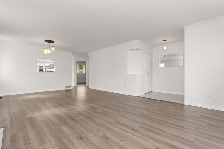 Photo de la propriété:  9420 Woodbine Street 9  BC V2P 5S4 