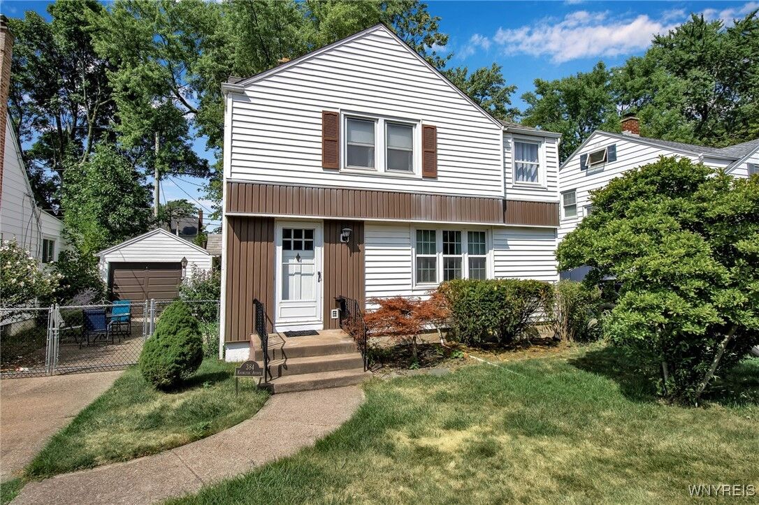 Property Photo:  384 Knowlton Avenue  NY 14217 