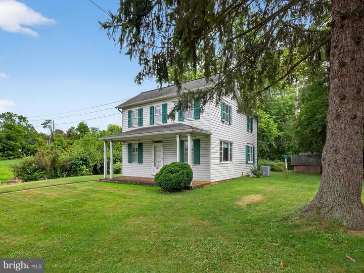 1798 Columbia Avenue  Columbia PA 17512 photo
