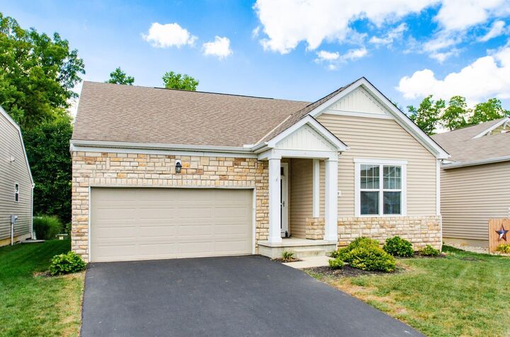 Property Photo: 319 Cloverhill Drive OH 43119